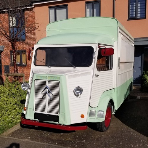 Retro style citroen - retro, type