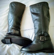 Brand New Ladies Size 7 Black Leather Wide Calf Knee High Boots Never Worn.