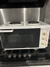 Cordon Bleu Mini Kitchen Oven& 2 Hot Plates Electric Cooker