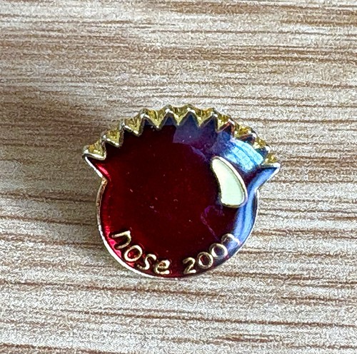 Vintage red nose - red, day