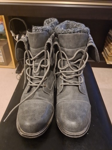 Grey lace boot - grey,