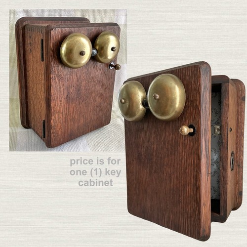Antique small key cabinet - key, wall