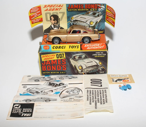 Corgi 261 james bond aston - corgi,