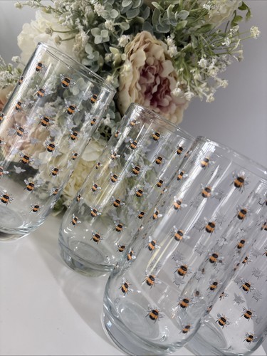 Buzzy bee bumble insect - buzzy,