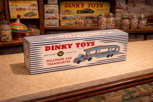 Dinky reproduction box - reproduction, 582