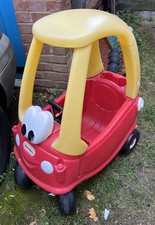 LITTLE TIKES RED COSY COUPE RIDE ON LARGE GARDEN CAR VGC