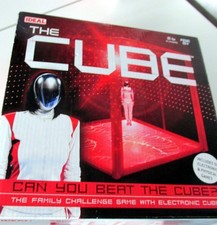 *THE CUBE*  GAME  AGES 8+