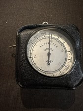 Barometer Altimeter Pocket