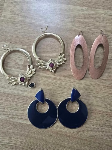 Job lot pairs - lot,
