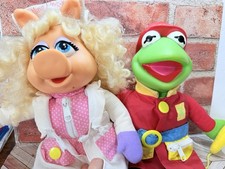 Vintage 1990 Muppets Kermit/