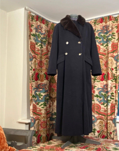 Laura ashley stunning navy - laura,