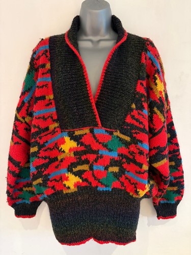 Vintage 80s abstract hand knit - abstract,