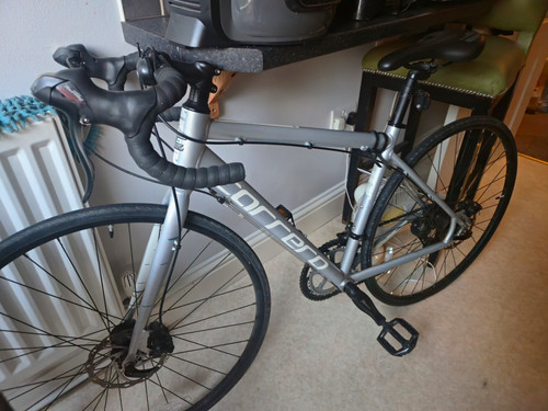 Carrera zelos road bike - 46,
