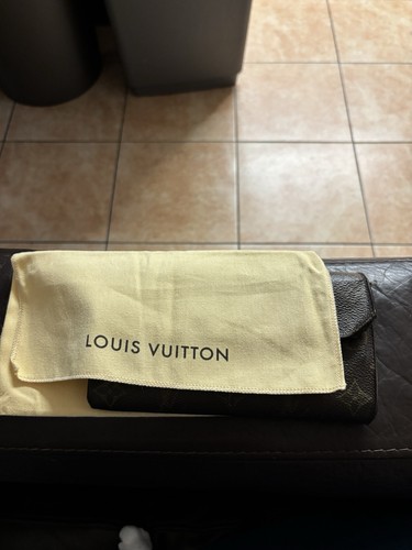 Louis vuitton purse - louis,