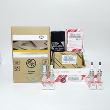 Genuine Toyota Alphard Hybrid Service Kit ATH20 2008 -15 With Spark Plugs & 5W30