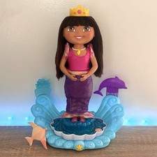 Dora Sparkle & Twirl Dora Doll