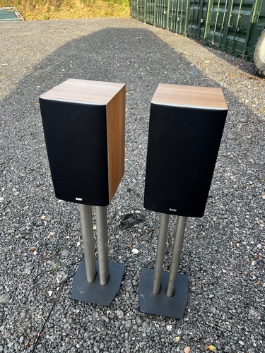 Pair bowers wilkins - pair, b&w