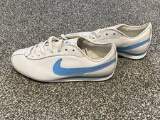"Vintage 2002 Nike Women's