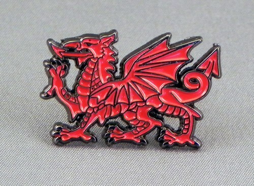 Welsh dragon enamel pin badge - dragon,