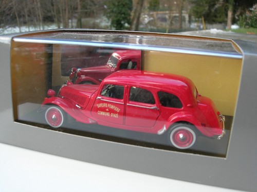 Metal firefighter citroen - 1/43,
