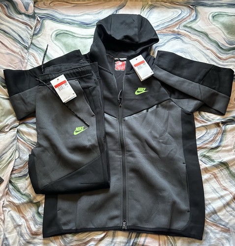 Nike tech fleece tracksuit - tech,