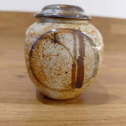 Studio pottery small - studio,
