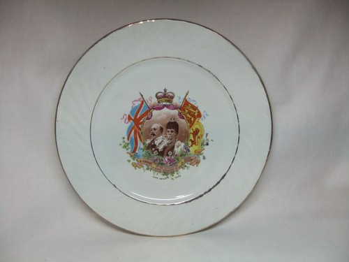 Coronation ware plate 1902 - ware,