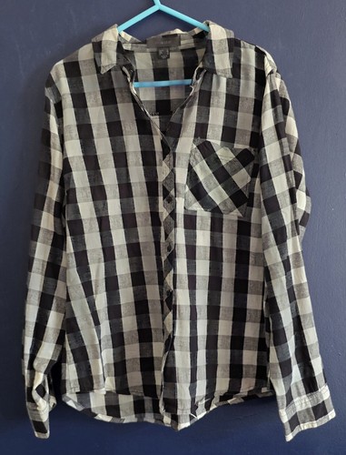 Ladies black white checkered - &,