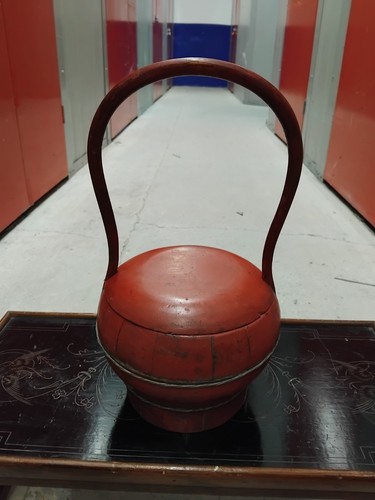 Antique chinese red lacquer - antique,