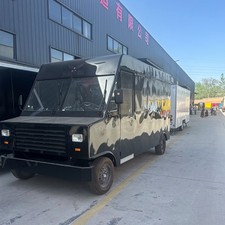 Black Catering Food Truck –