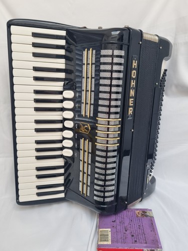 Hohner 120 bass accordion - 120,