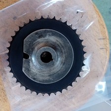 austin morris 2 .2 diesel  engine inline pump drive. chain wheel