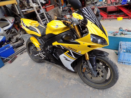 Yamaha 5vy yellow - 06, 05