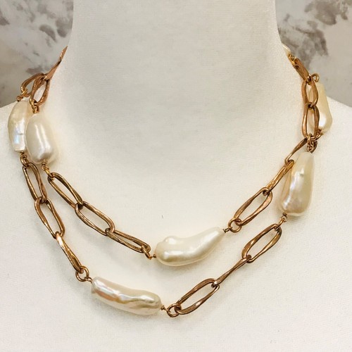 Big baroque pearl necklace - big,