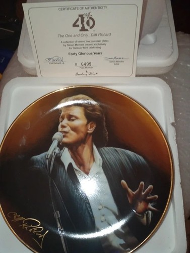 Cliff richard 40th anniversary - cliff,