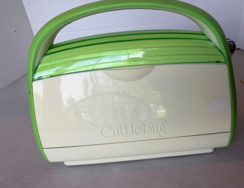 Cricut cuttlebug die cutting - cuttlebug,