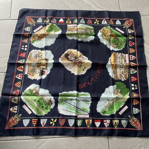 100 polyester vintage square - 100%,