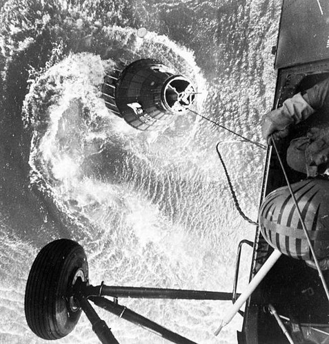 Helicopter attempts lift