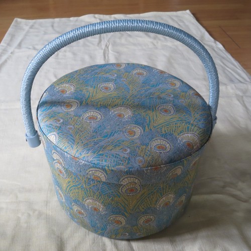 Round liberty sewing box - round,