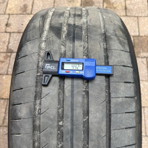 225 r19 93y goodyear - 40,