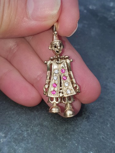 9ct gold articulated clown - 9ct,