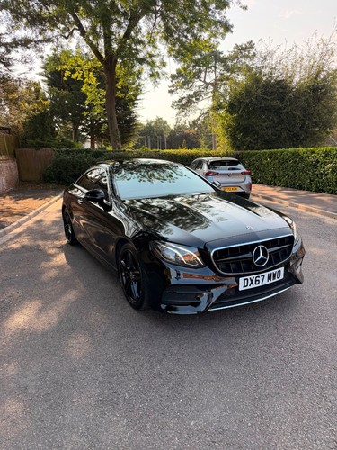 Mercedes class e220d amg - e,