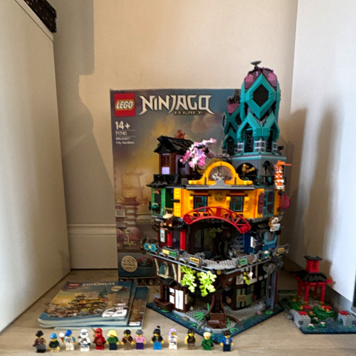 Lego ninjago legacy - legacy, city
