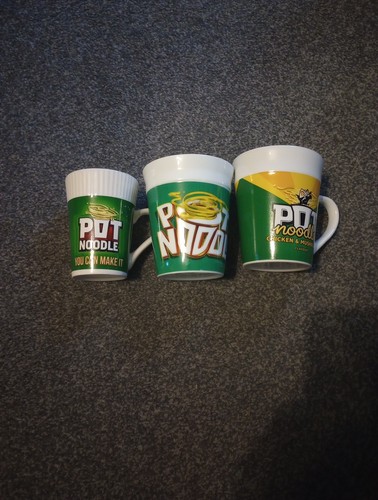 Pot noodle chicken mushroom - noodle.,