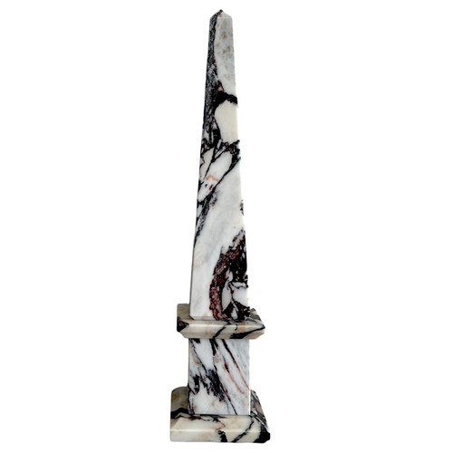 Classic obelisk calacatta - classic, in