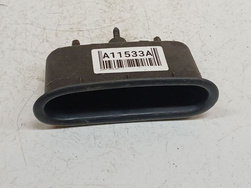 Toyota yaris 2003 glove box - toyota,