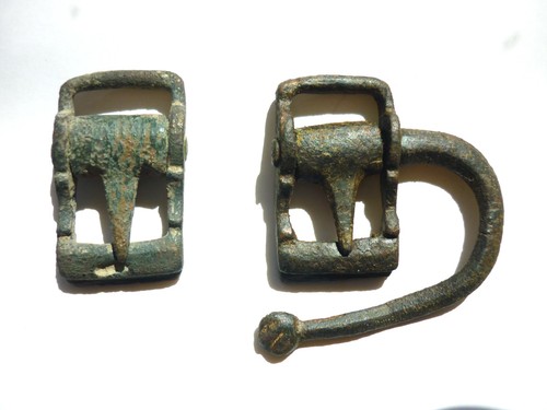 Medieval double loop - a,