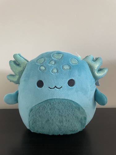 Squishmallows lawrence - -,