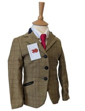 CHILDS SHOWING SELECTION BROWN