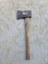 Vintage 4 1/2 Lbs Elwell axe